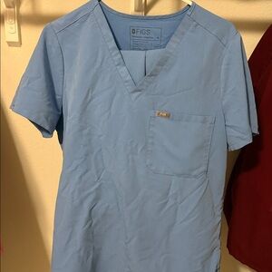 Figs women’s scrubs set - baby blue